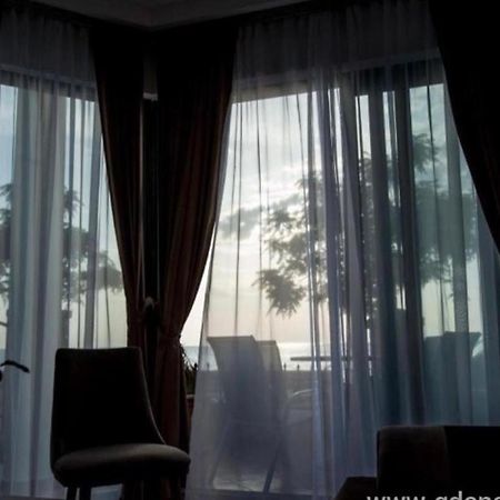 Delux Apartmani Dobra Voda Dış mekan fotoğraf